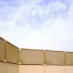 سواتر قماش فوق سور سطح فلة لون بيج